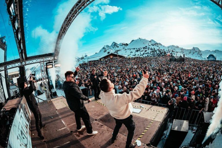 Big Tim live auf der Valisera-Bergstation: Einer der gefragtesten deutschen Dance-Acts sorgte für ausgelassene Stimmung beim Mountain Beats Festival. Franz Lutz (6); Tim Köhler (1)