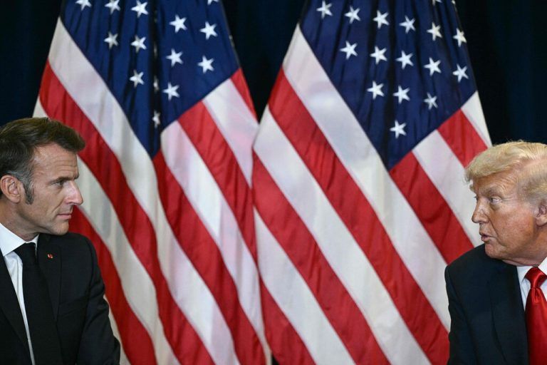 Die Alte Welt, stellvertretend Emmanuel Macron, muss sich ihrer eigenen Stärke bewusst werden und Donald Trump die Stirn bieten.⇒APA