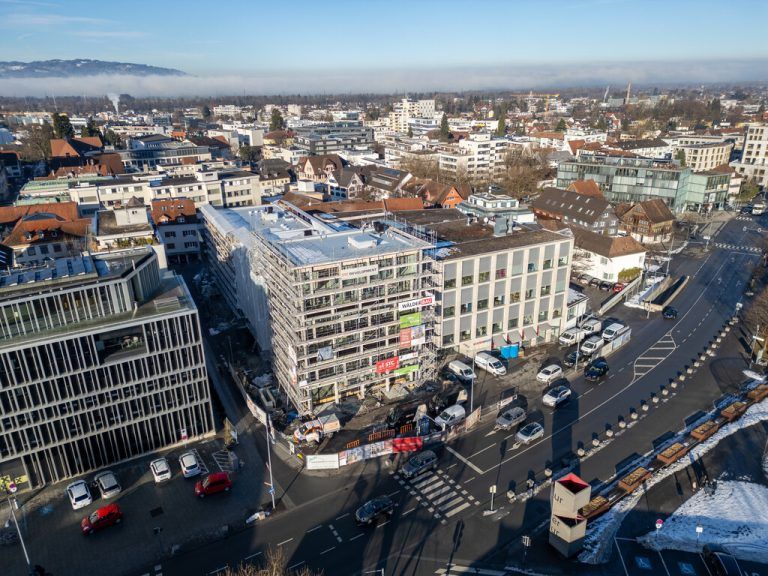 Die NEUE am Sonntag beim Lokalaugenschein mit Thomas Niedermair und Dominik Steinwidder.⇒kh/ds