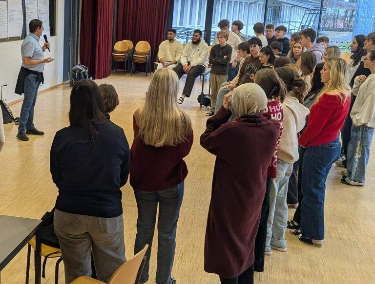 Experten lieferten den Schülern Einblicke in die Praxis.Stadt Bludenz