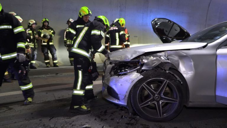 Unfall mit vier Autos