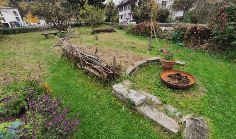 Preis für längste Totholzhecke