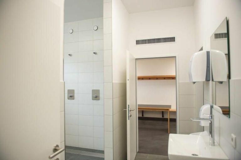 In der Causa um heimliche Videoaufnahmen in der Spielerinnenumkleide des SCR Altach wurde ein Strafantrag eingebracht, bestätigte Simon Mathis von der Staatsanwaltschaft Feldkirch.⇒⇒Rhomberg, Hartinger