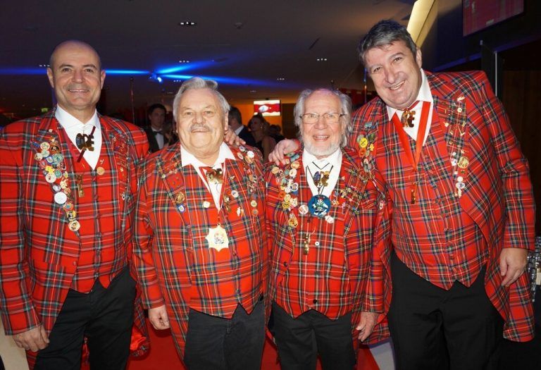 Martin Steiner (li.) und Walter Egle (re.) mit den wichtigsten und ältesten Altprinzen Ramon Schmid und Hans Hotz (Mitte). Ritter (7)