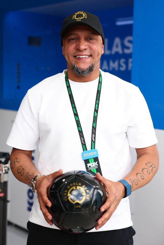 Roberto Carlos befindet sich nach dem Eingriff auf dem Weg der Besserung. ⇒AFP