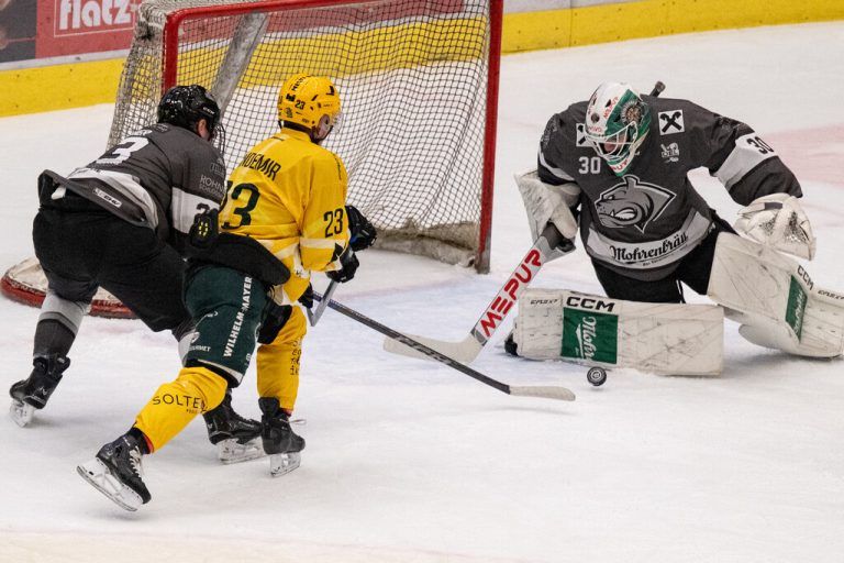 Trotz dezimierten Kaders: Die jungen Dornbirner mit einer guten Leistung gegen den überlegenen Tabellenführer. SERRA