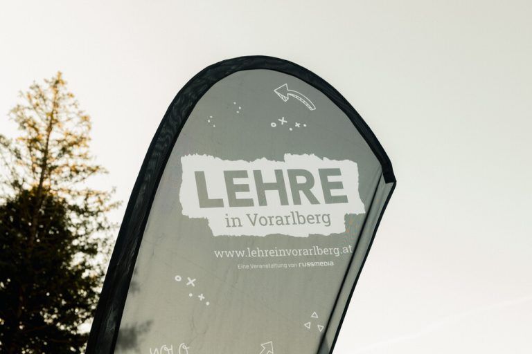 Der österreichische Lehrlingsmonitor zeigt sowohl positive Aspekte als auch Nachholbedarf bei der Ausbildung.⇒Fink