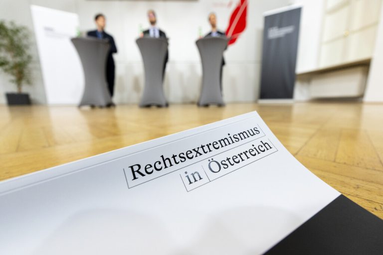 Rechtsextreme Straftaten gestiegen