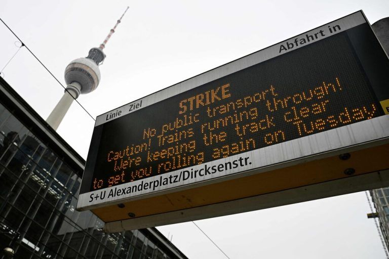 Deutscher Nahverkehr im Tarifstreik