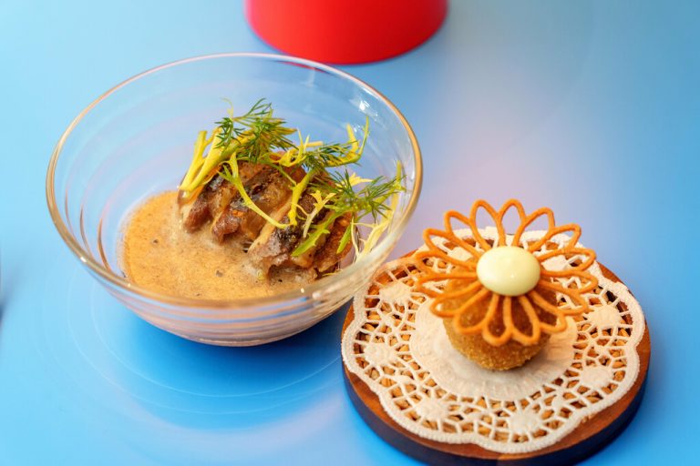 Asien trifft Europa beim „freien Vogel“