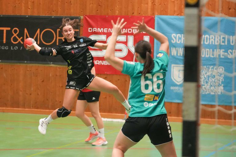 Für Marie Scheiderbauer geht es mit dem UHC Tulln gegen ihre ehemaligen Teamkolleginnen vom SSV Dornbirn Schoren.⇒Stiplovsek