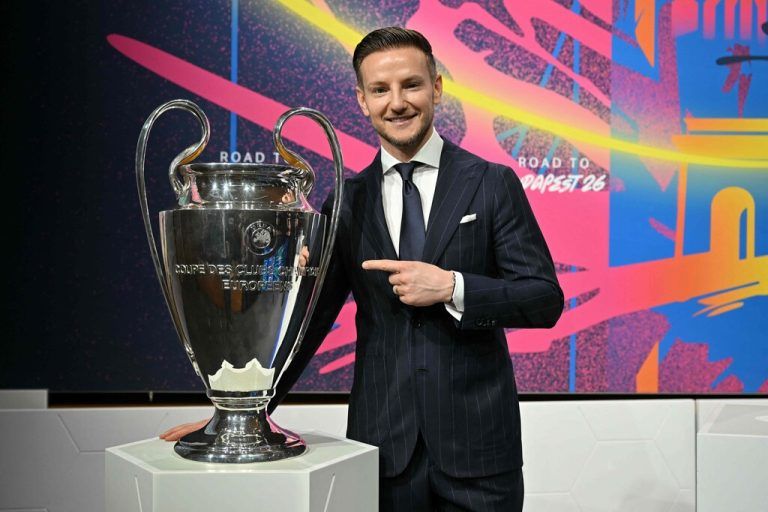 Ivan Rakitić bei der AchtelfinalAuslosung am Freitag in Nyon. APA