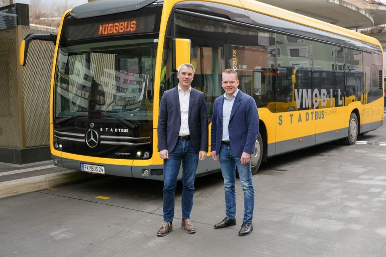 Verkehrsverbund Vorarlberg Geschäftsführer Christian Hillbrand und Landesstatthalter Christof Bitschi.Land Vorarlberg/7PRO.TV
