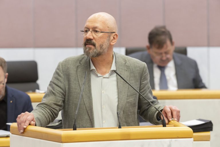 Bernie Weber, Wohnbausprecher der Grünen. ⇒Ms