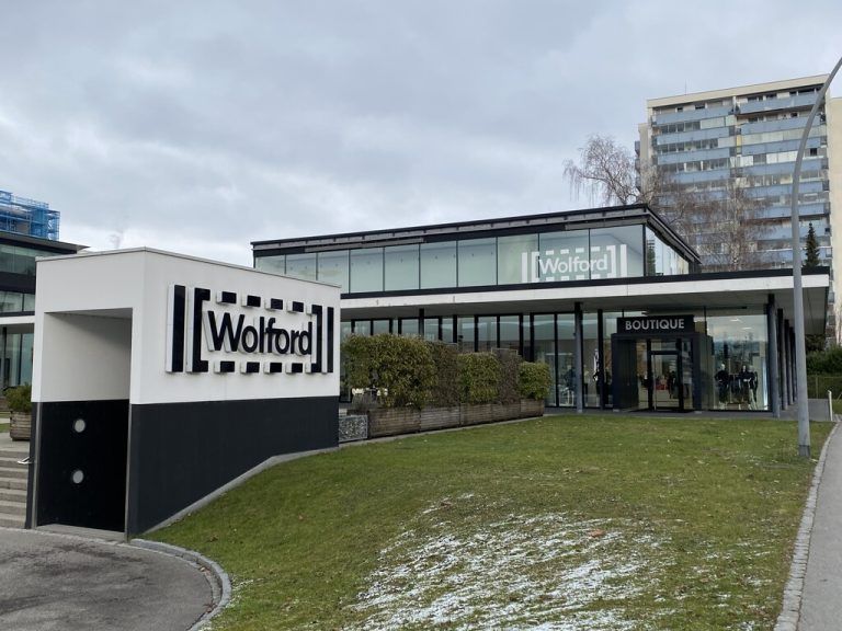 Der Vorarlberger Textilkonzern meldete für das Geschäftsjahr 2025 einen Umsatzrückgang auf 76 Millionen Euro. ⇒vol.at