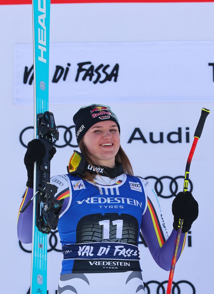 Die Italienerin Laura Pirovano hat am Freitag mit 28 Jahren ihr erstes alpines Ski Weltcuprennen gewinnen können. ⇒GEPA