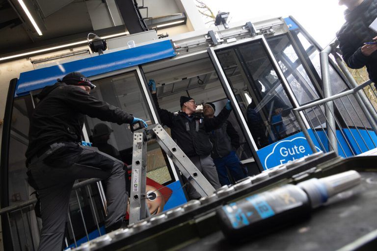„Wir prüfen die Bahn auf Herz und Nieren“