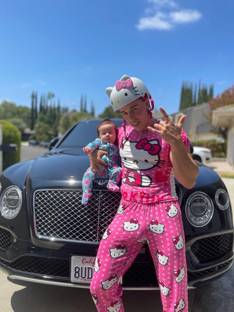 „Rest in Peace, Candy Ken“ – ein „Enfant Terrible“ wird US-Patriot