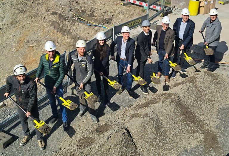 Fries erweitert am Standort Sulz