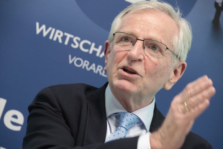 Im Rahmen des Wirtschaftsbund Frühlingsimpuls gastierte der ehemalige Finanzminister und Vizekanzler Wilhelm Molterer in Vor­arlberg. Die NEUE am Sonntag traf ihn bei Elektro Graf gemeinsam mit Wirtschaftsbund-Obmann und Landesrat Marco Tittler zum Interview. ⇒Hartinger