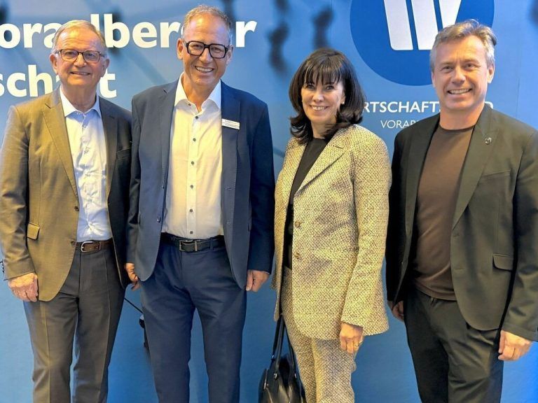 Karlheinz Kopf, Gastgeber Helmut Feuerstein, Martha Schultz und Ernst Seidl.Franz Lutz (7)