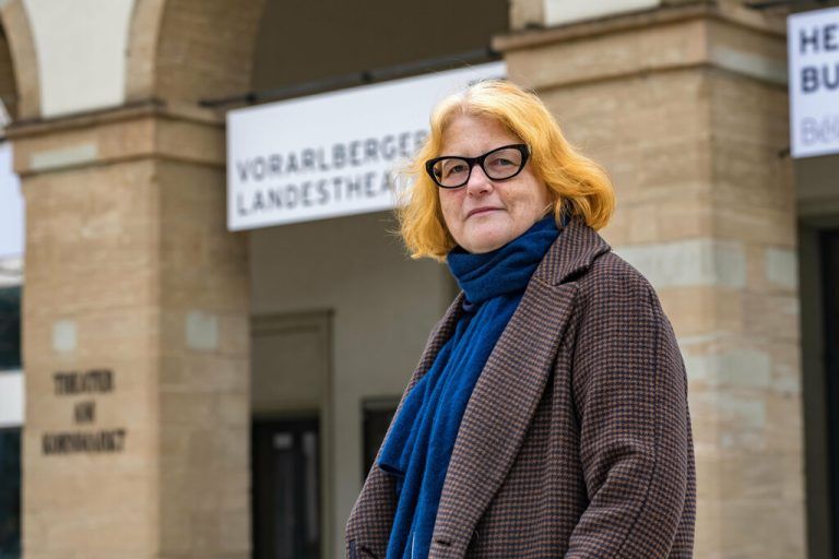 Stephanie Gräves Vertrag als Intendantin des Landestheaters Vorarlberg wird nicht verlängert.⇒Stiplovsek