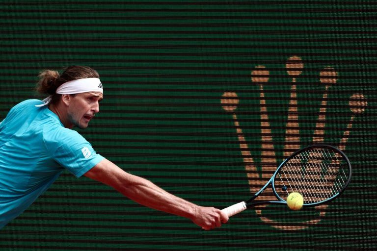 Alexander Zverev tat sich beim ATP-Turnier in München recht schwer gegen seinen Auftaktgegner Miomir Kecmanovic.⇒apa