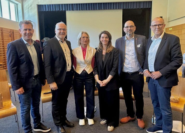 Bernhard Heinzle, Elmar Hartmann, Martina Eisendle, Barbara Blacha, Max Krieger-Alfons und Walter Gohm diskutierten über soziale Gerechtigkeit und Arbeitsmarktfragen. 
              Lutz (7)