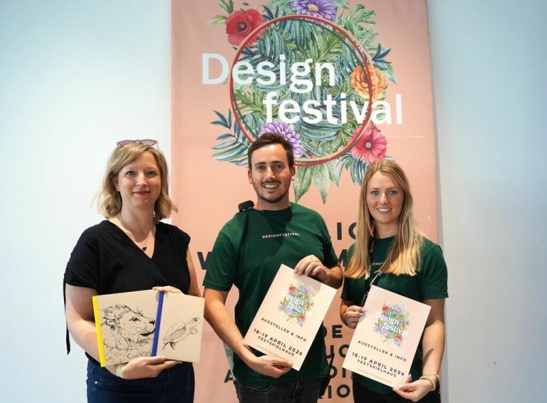 Das Organisationsteam mit Julia Haslinger, Riaz Dan Müller und Tahia Müller.
              Ritter (7)