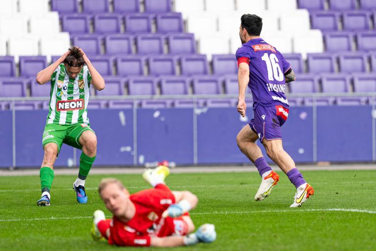 Die Grün-Weißen erlebten einen katastrophalen Nachmittag in Wien-Favoriten. ⇒GEPA (3)