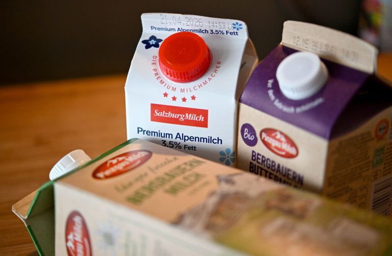 Die Molkereien SalzburgMilch und Pinzgau Milch haben von der Bundeswettbewerbsbehörde grünes Licht für ihre Fusion erhalten. ⇒APA