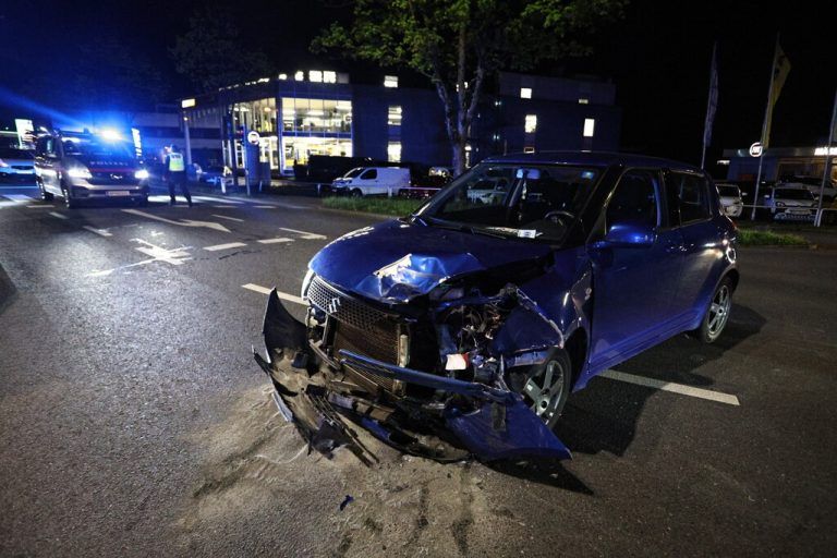 Moped von Pkw erfasst