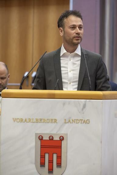 Grünen-Klubobmann Daniel Zadra wirbt für eine Heizungstausch-Offensive.⇒roland paulitsch