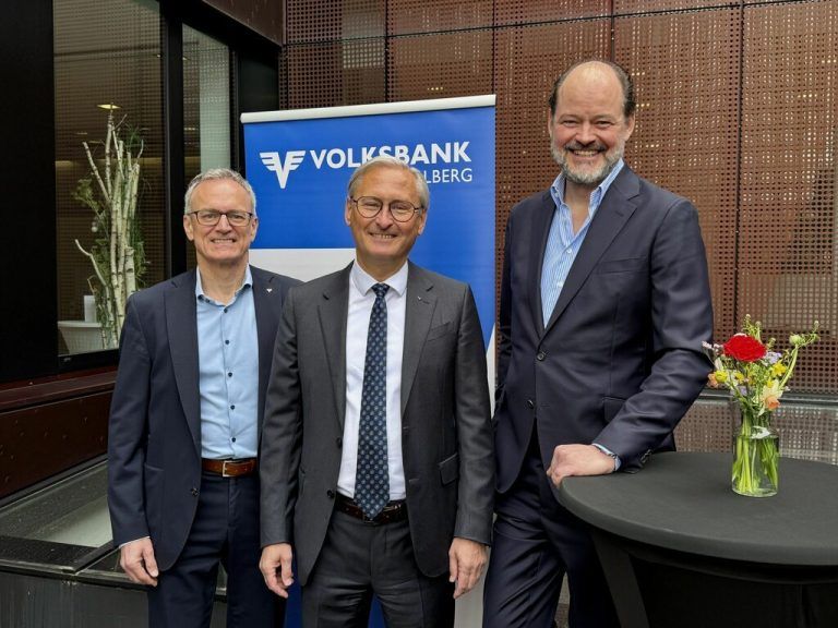 Helmut Winkler, Gerhard Hamel und Klaus-Dieter Koch beim Unternehmerlunch. Lutz (7)