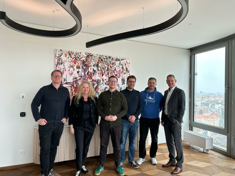 Jan Sprengnetter, Gordana McNamara, Lukas Pfahlsberger, Philipp Waibel, Jan Mendling und Markus Neumayr. ⇒noreja