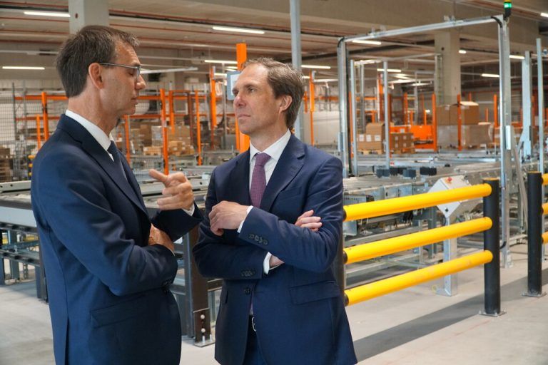 Landeshauptmann Markus Wallner mit CEO Wolfram Senger-Weiss.