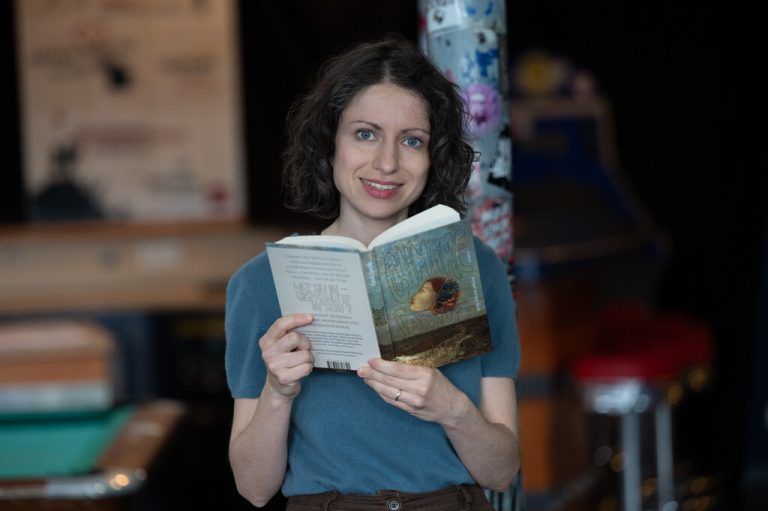 Schriftstellerin Sarah Kuratle.⇒Serra (3)