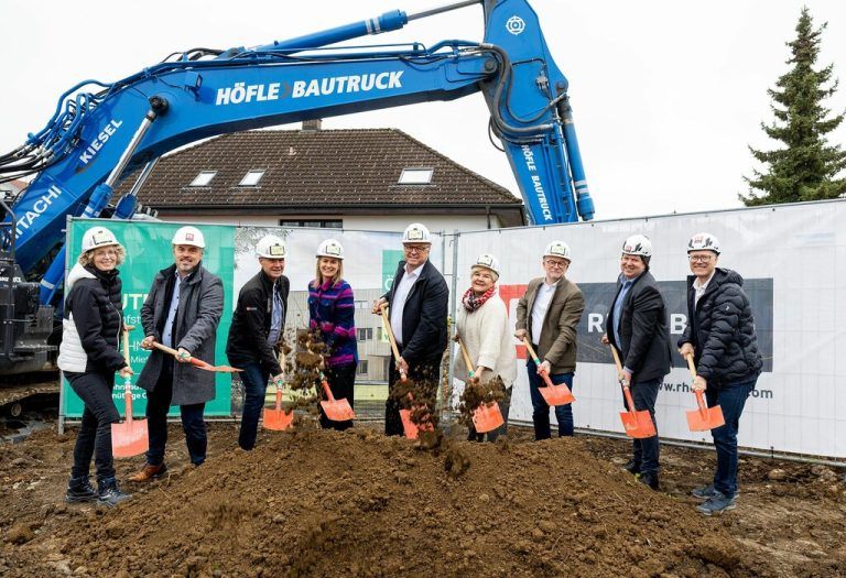 Spatenstich in Lauterach für 16 neue Wohnungen.⇒Rhomberg Bau