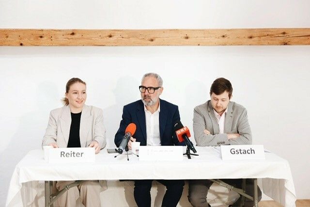 V.l.: Jennifer Reiter, Markus Hagen und Michael Gstach.⇒bröell
