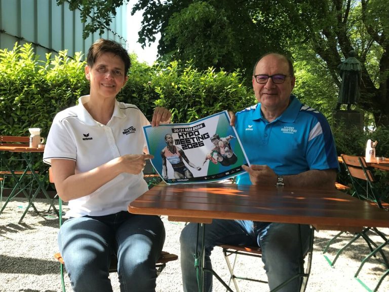 Alexandra Giesinger und Walter Weber im Gespräch mit der NEUE am Sonntag.⇒Jochen Dedeleit