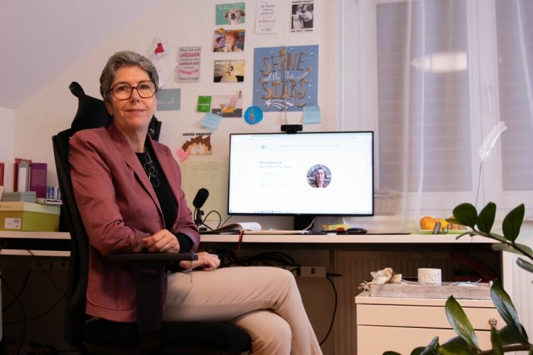 Astrid Bechter-Boss begleitet Menschen in Krisensituationen und unterstützt sie dabei, neue Perspektiven zu finden.
              Lebenskreise