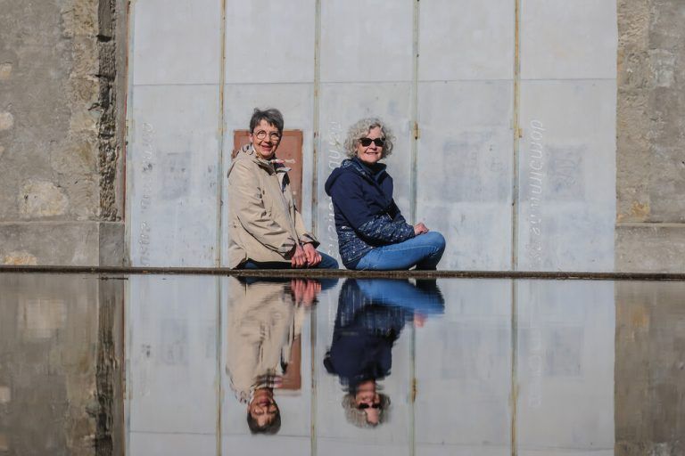 Christa Hase und Rosmarie Fertschnig engagieren sich bei Zeit­pols­ter im Team Dornbirn.Steurer
