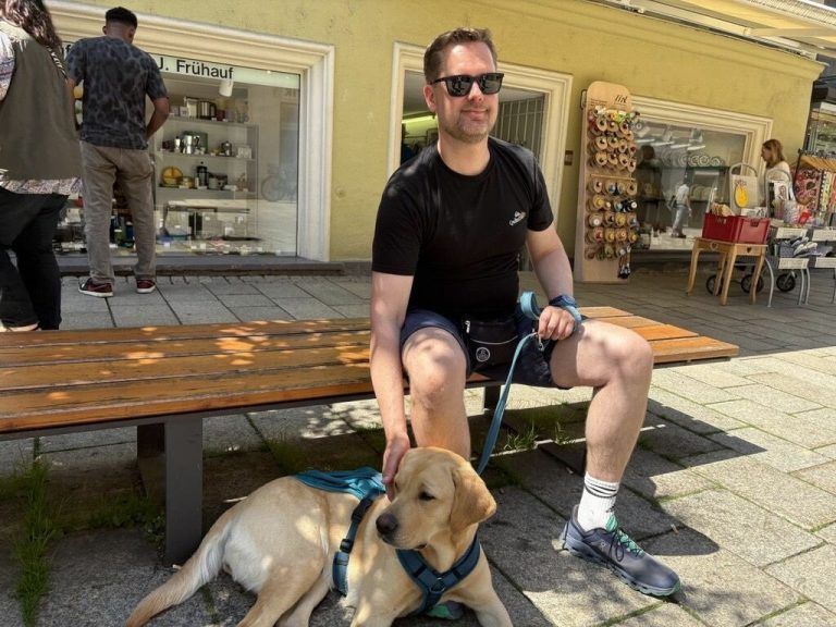 Hündin Lotta kühl halten