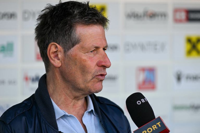 Im März bekam Trainer Andy Heraf auch die Aufgabe des Sportdirektors übertragen, nun wurde er dieser Aufgabe wieder enthoben. ⇒Gepa/Lerch
