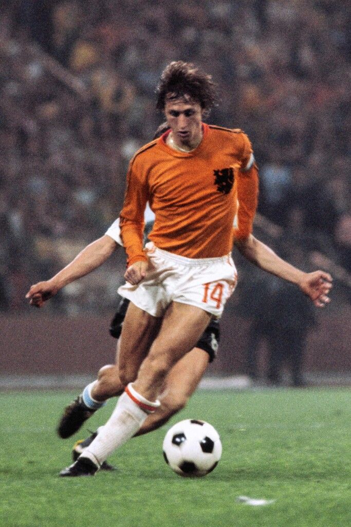 Johan Cruyff bei der WM 1974 im Viertelfinale gegen Argentinien.⇒ AFP