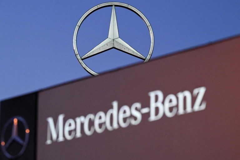 Mercedes schließt einen Ausbau des Rüstungsgeschäftes nicht aus, verweist aber darauf, dass dieser „wirtschaftlich sinnvoll“ sein müsse.⇒afp