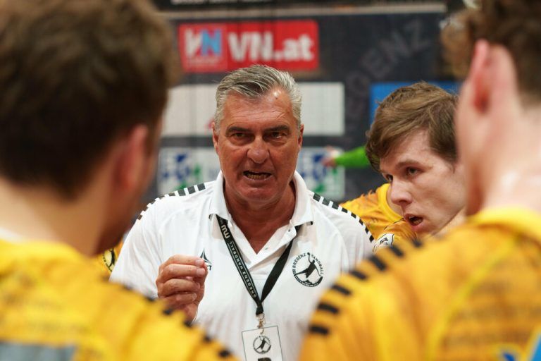 Michael Roth wird die richtige Ansprache bei seinen Spielern finden müssen, sonst könnte die Saison für Bregenz mit einem Fiasko enden.⇒Stiplovsek