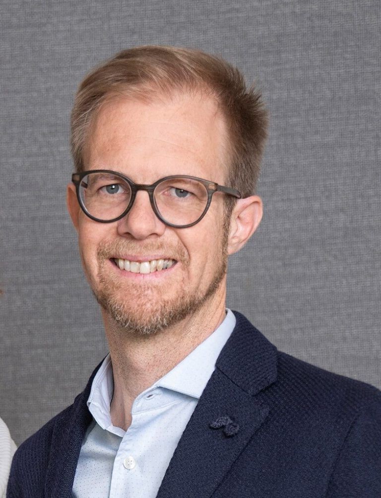 Simon Burtscher-Mathis.⇒??dkdsjflsdfajö