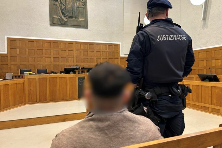 Der Erstangeklagte bekannte sich schuldig. ⇒NEUE