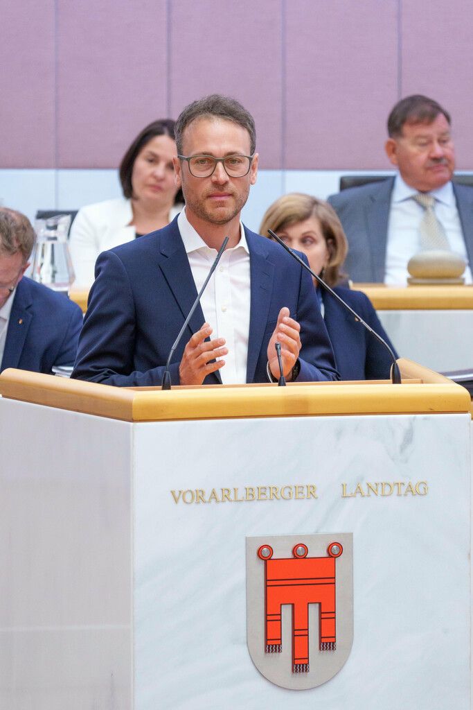 Kritik an Hallenbad-Aus